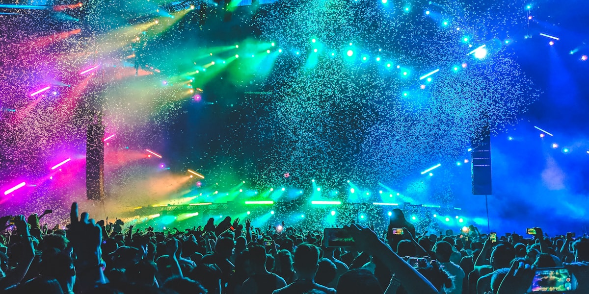 The Evolution of AI Music: From Rule-Based Systems to Deep Learning